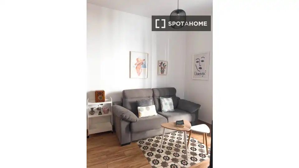 Habitación 69 m², Sevilla