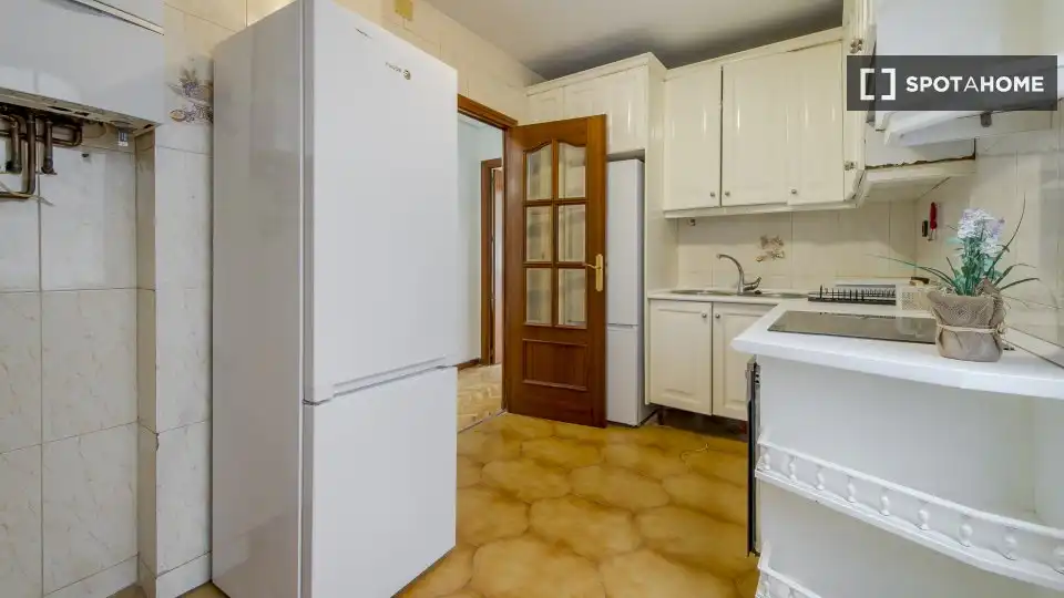 Habitación 150 m², Madrid