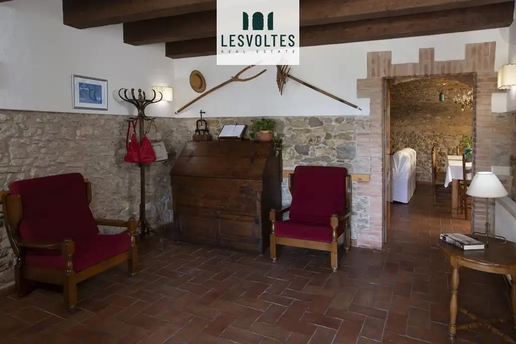 Casa de 264 m² en Forallac