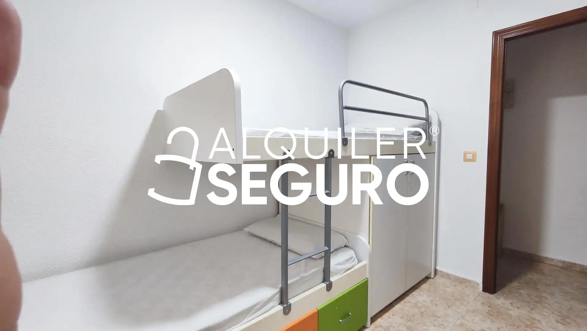 Pis de 74 m² a Còrdova