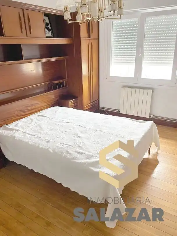 Piso de 80 m² en Oquendo