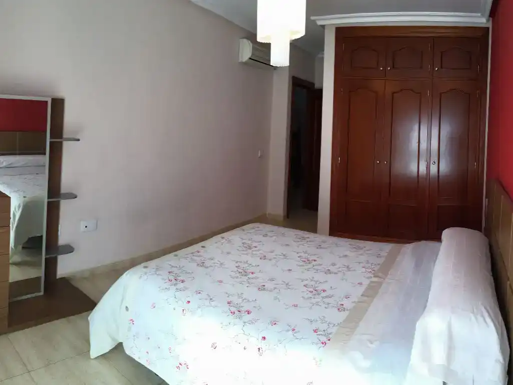 Casa de 250 m² en Almería