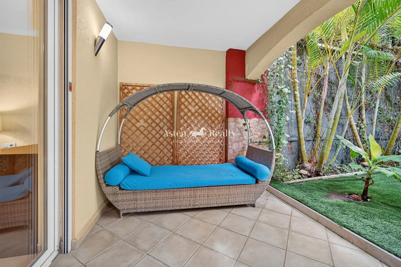 Casa de 325 m² en Arona