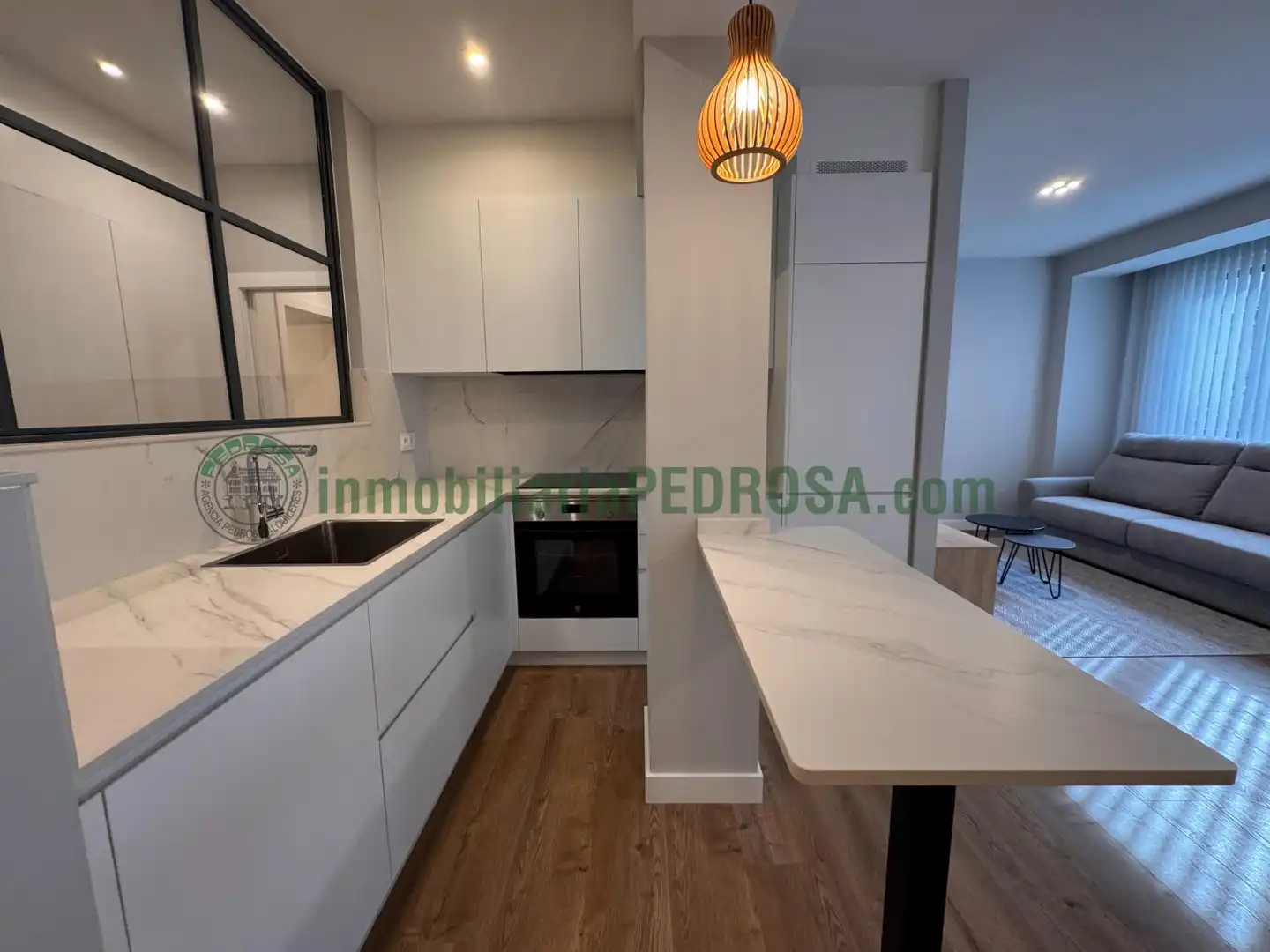 Piso de 95 m² en Pontevedra
