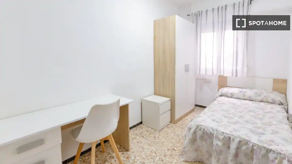 Habitación 95 m², Elche