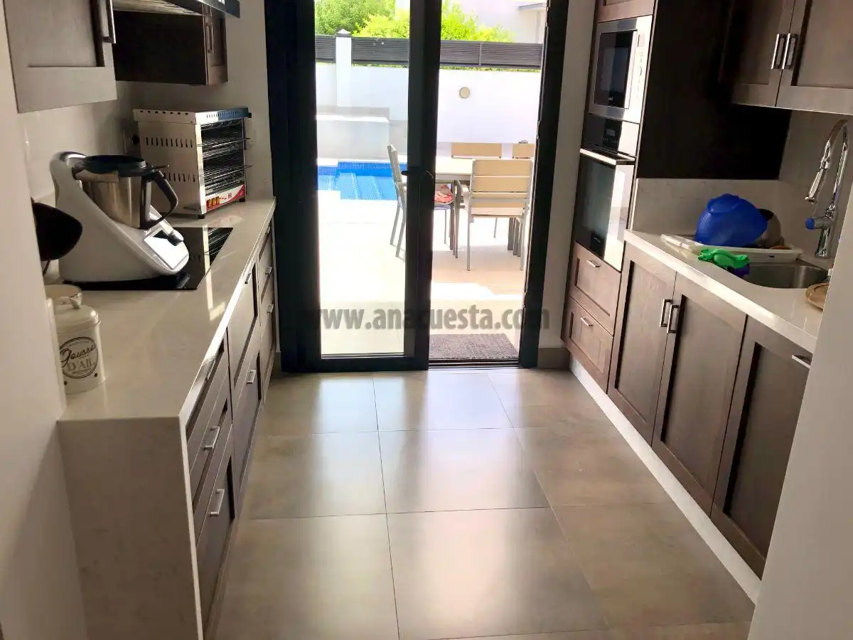 Casa de 220 m² a Marbella