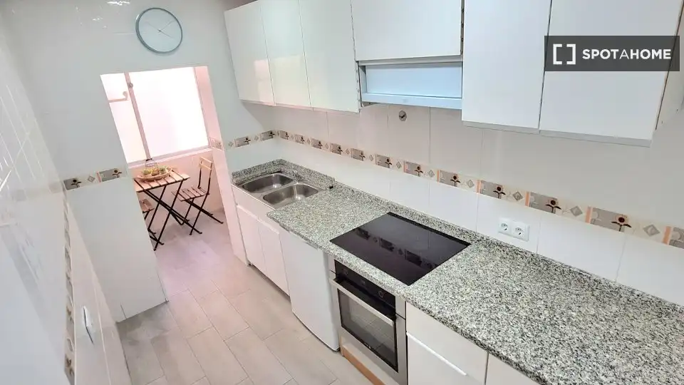 Habitación 75 m², Zaragoza