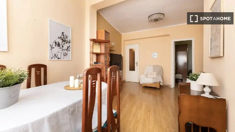 Habitación 74 m², Valencia