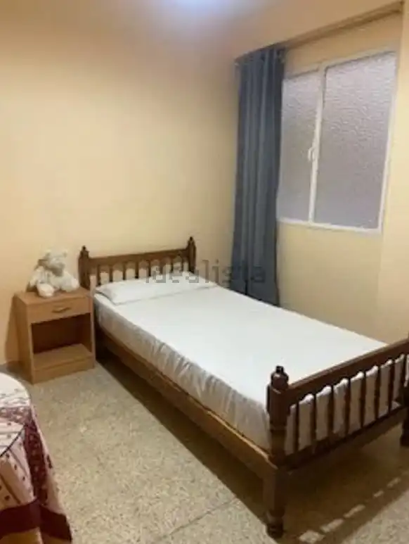 Piso de 98 m² en Granada
