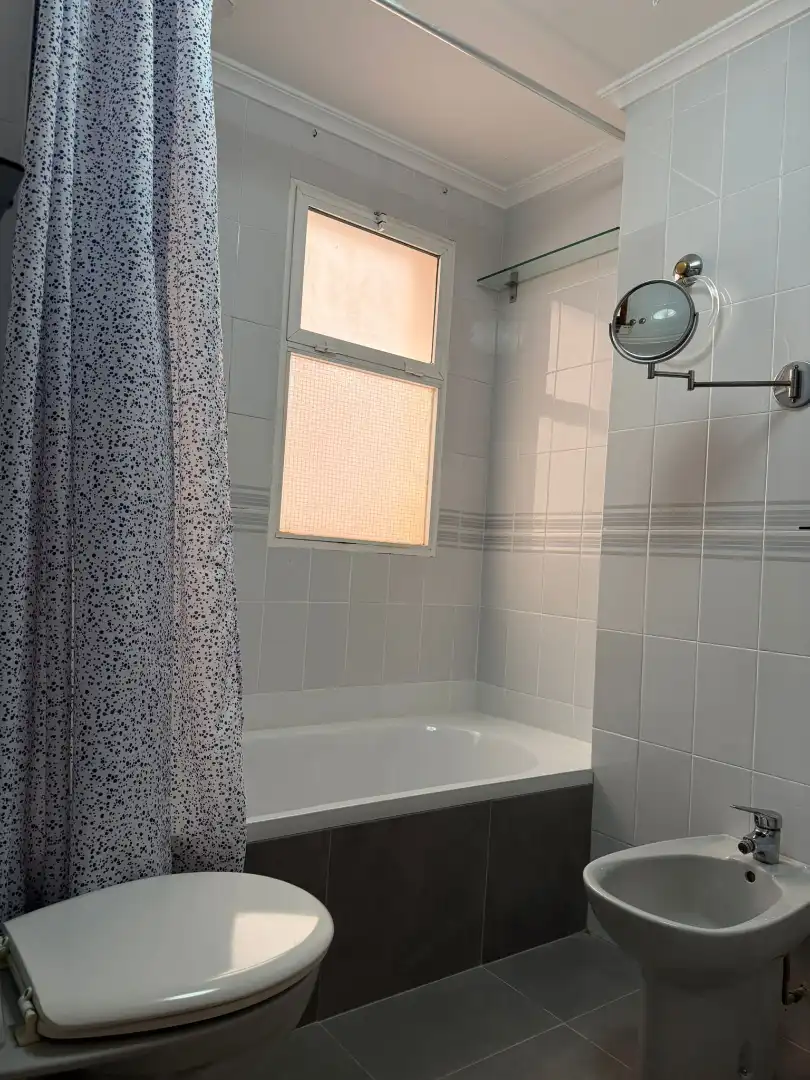 Habitación 100 m², Almería