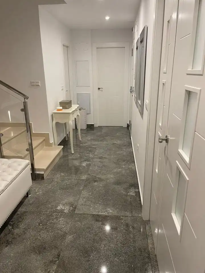 Casa de 240 m² en Ogíjares