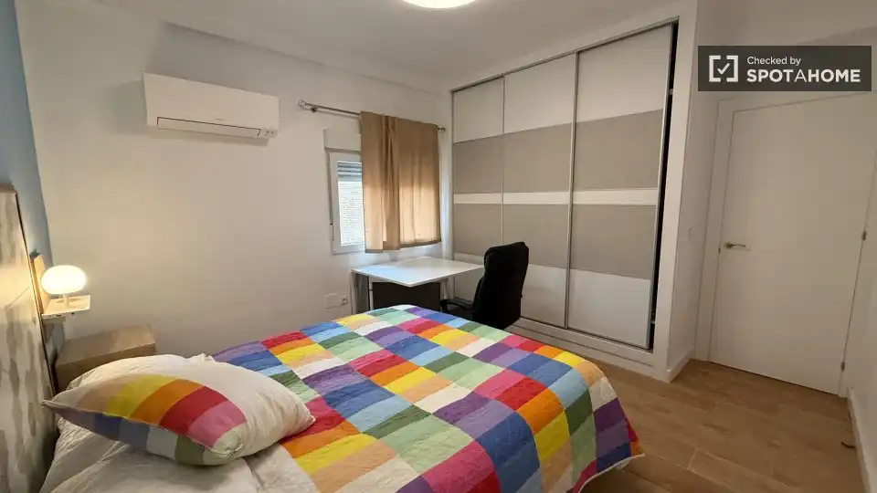 Habitación 114 m², Málaga