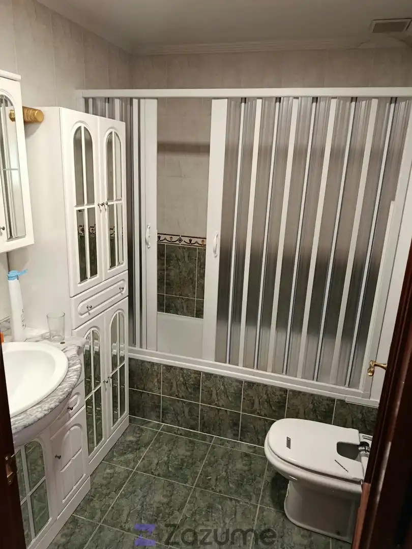 Piso de 100 m² en Valverde de la Virgen