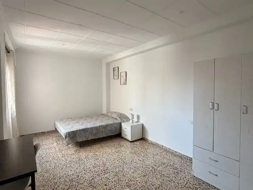 Habitación 105 m², Elda
