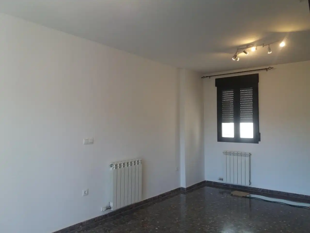 Piso de 100 m² en Teruel