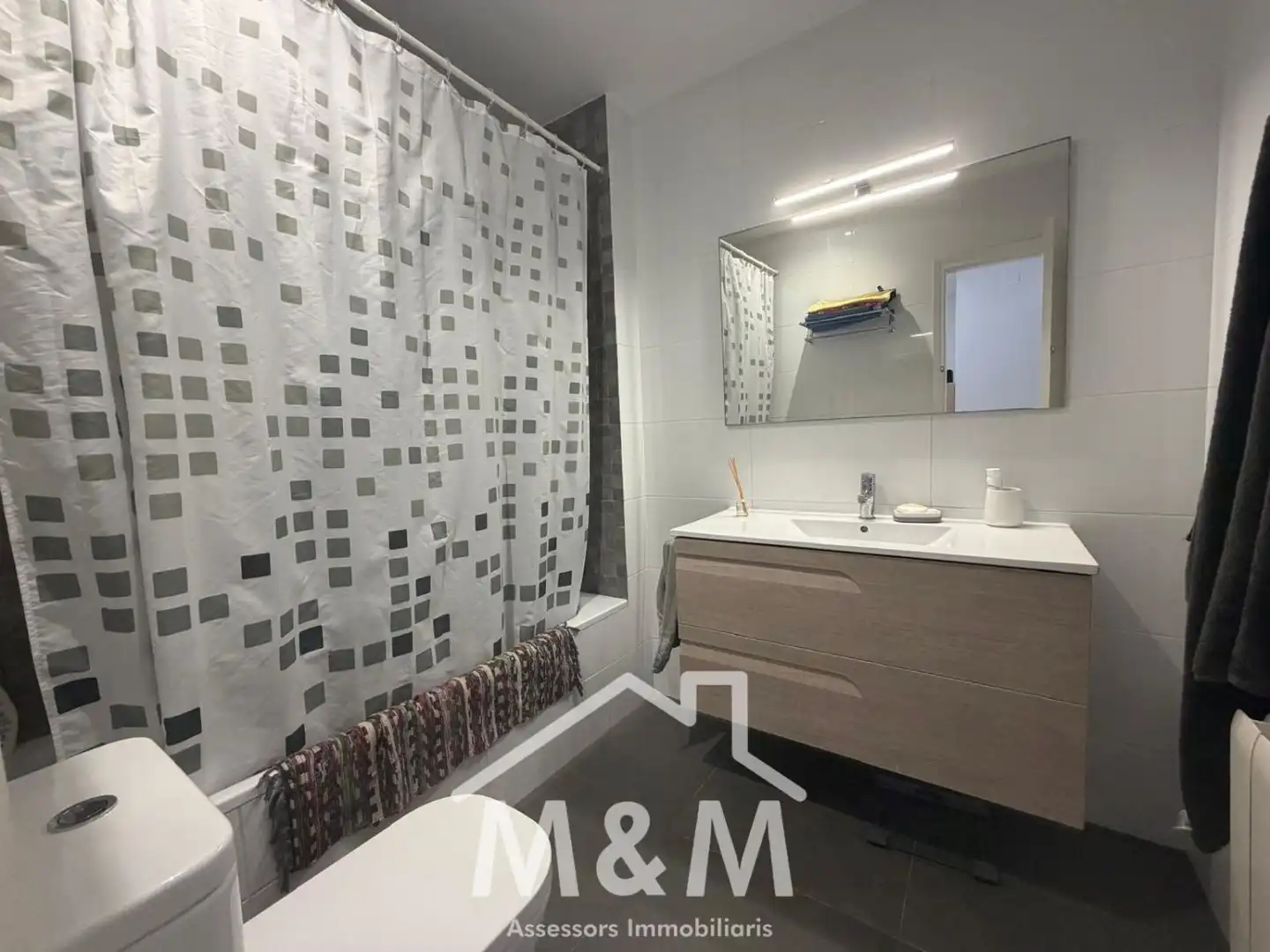 Casa de 202 m² en Castelldefels