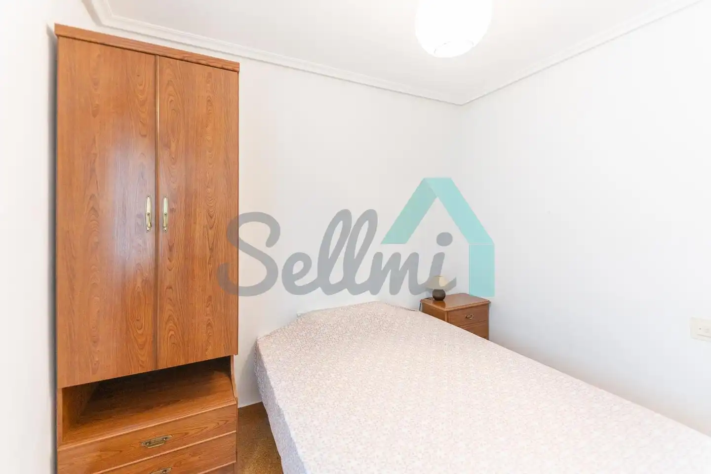 Piso de 80 m² en Oviedo