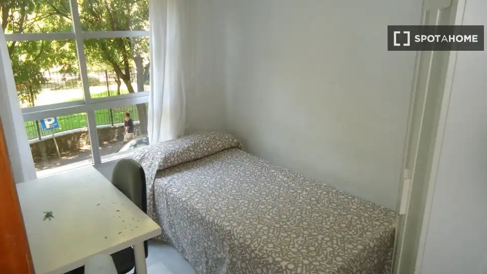 Habitación 138 m², Córdoba