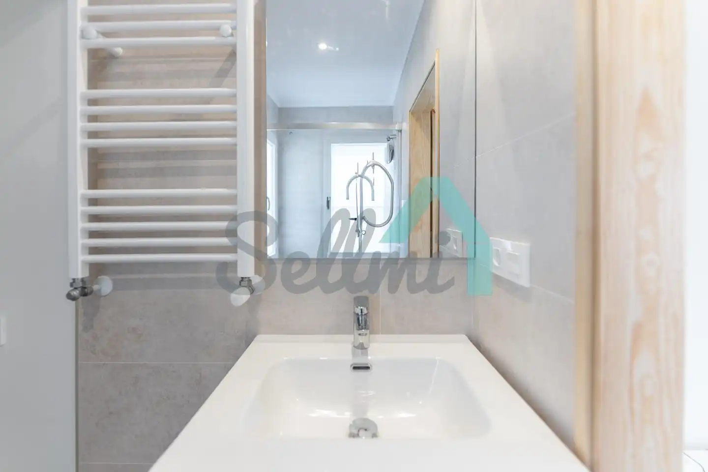 Piso de 51 m² en Oviedo