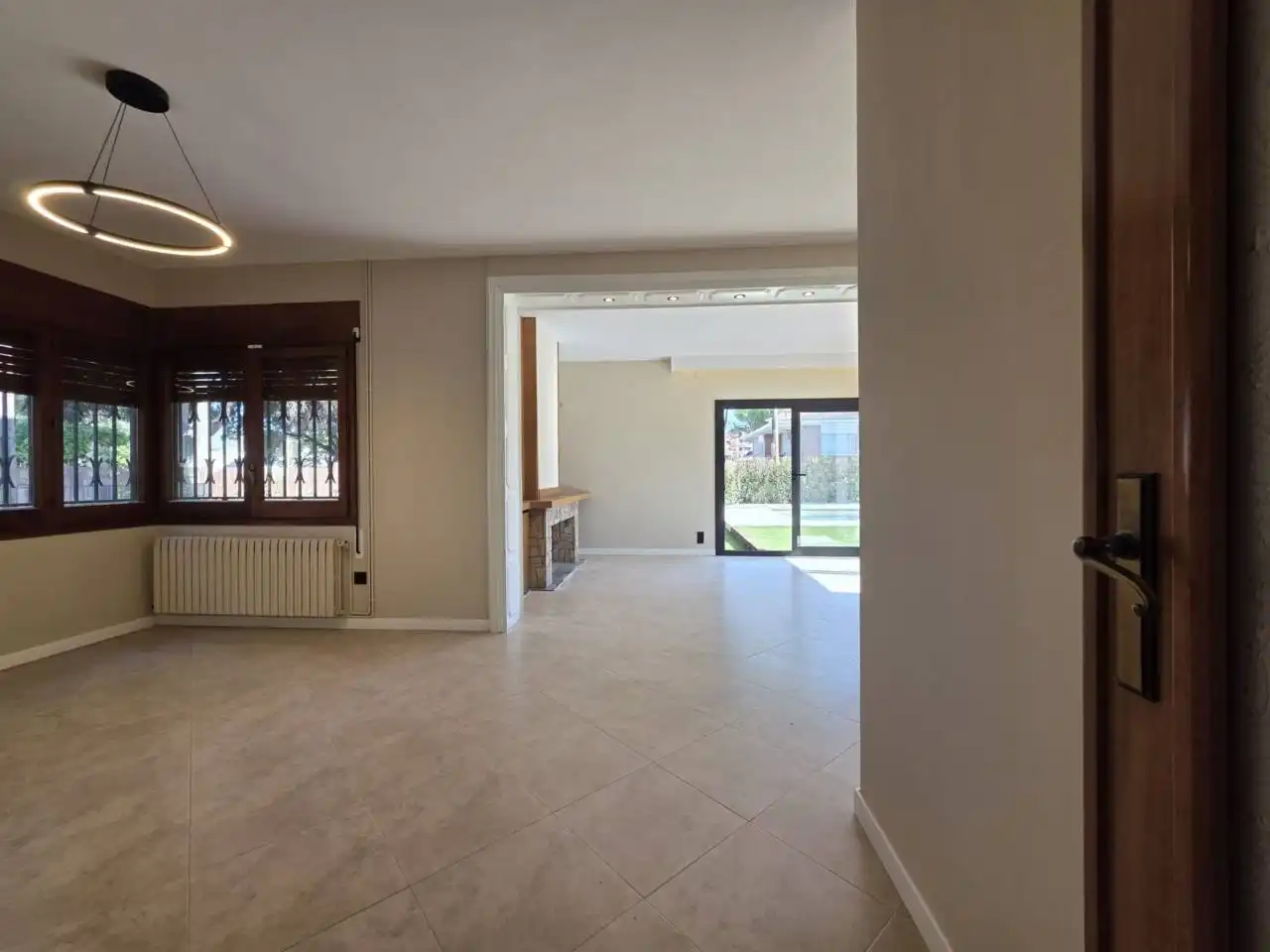 Moradia 618 m² em Cerdanyola del Vallès