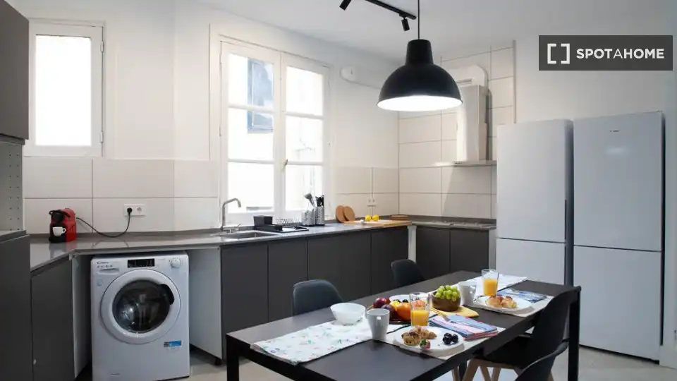 Habitación 150 m², Madrid