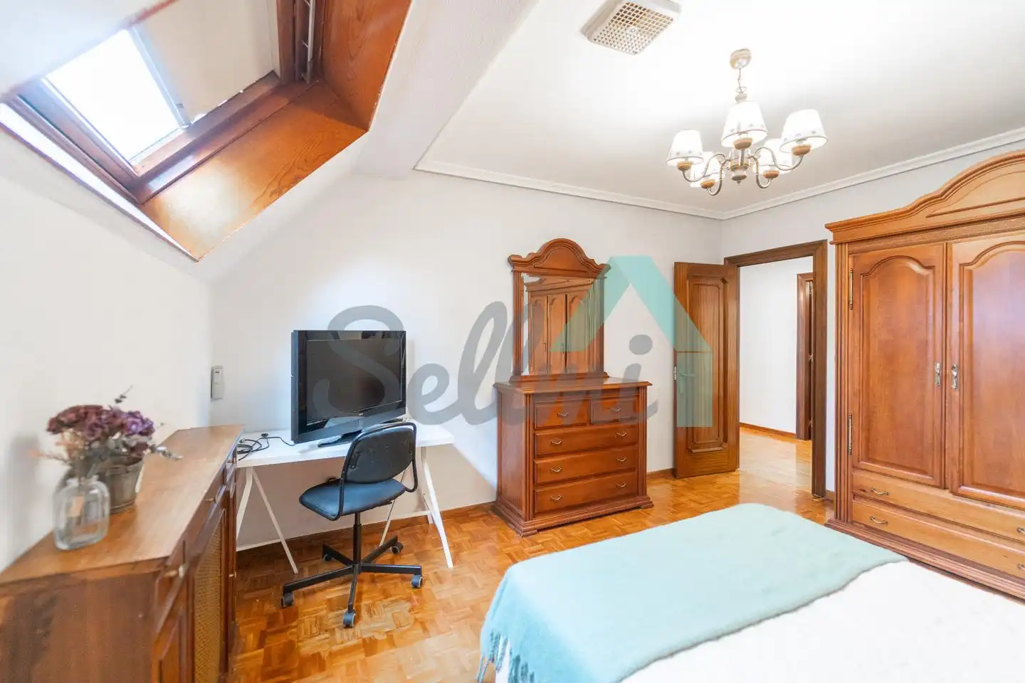 Piso de 107 m² en Oviedo