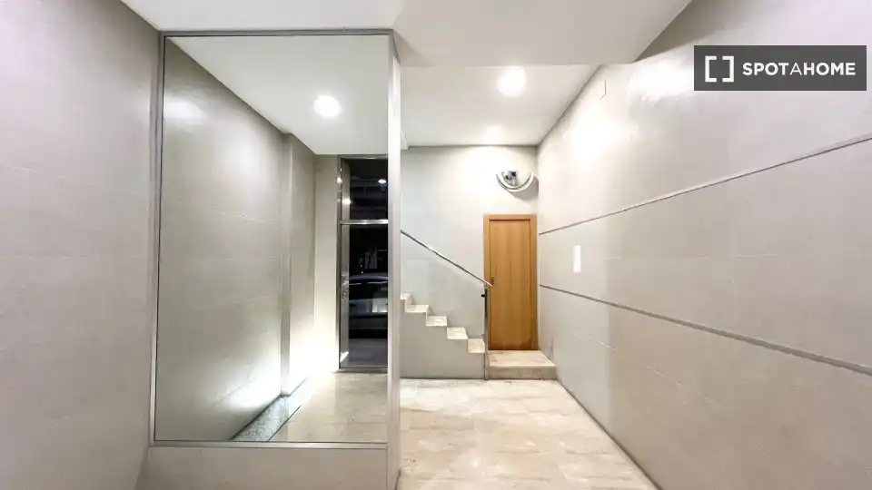 Habitación 200 m², Valencia
