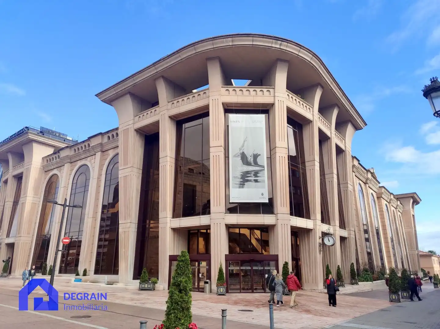 Piso de 146 m² en Oviedo