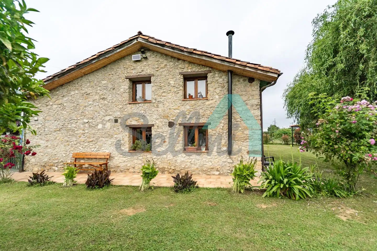 Casa de 96 m² en Oviedo