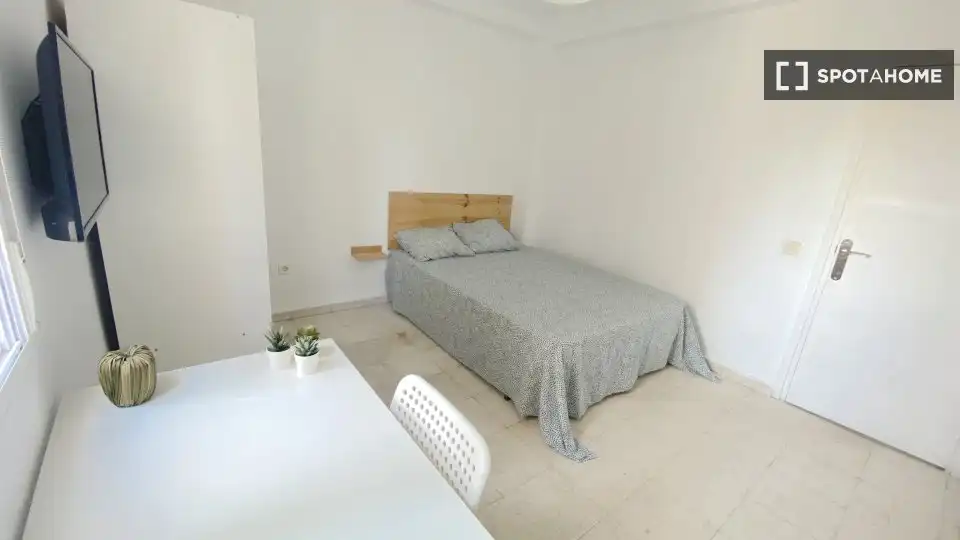 Habitación 86 m², Sevilla