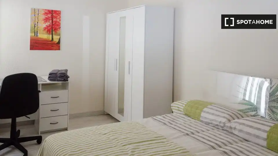 Habitación en alquiler, Oviedo