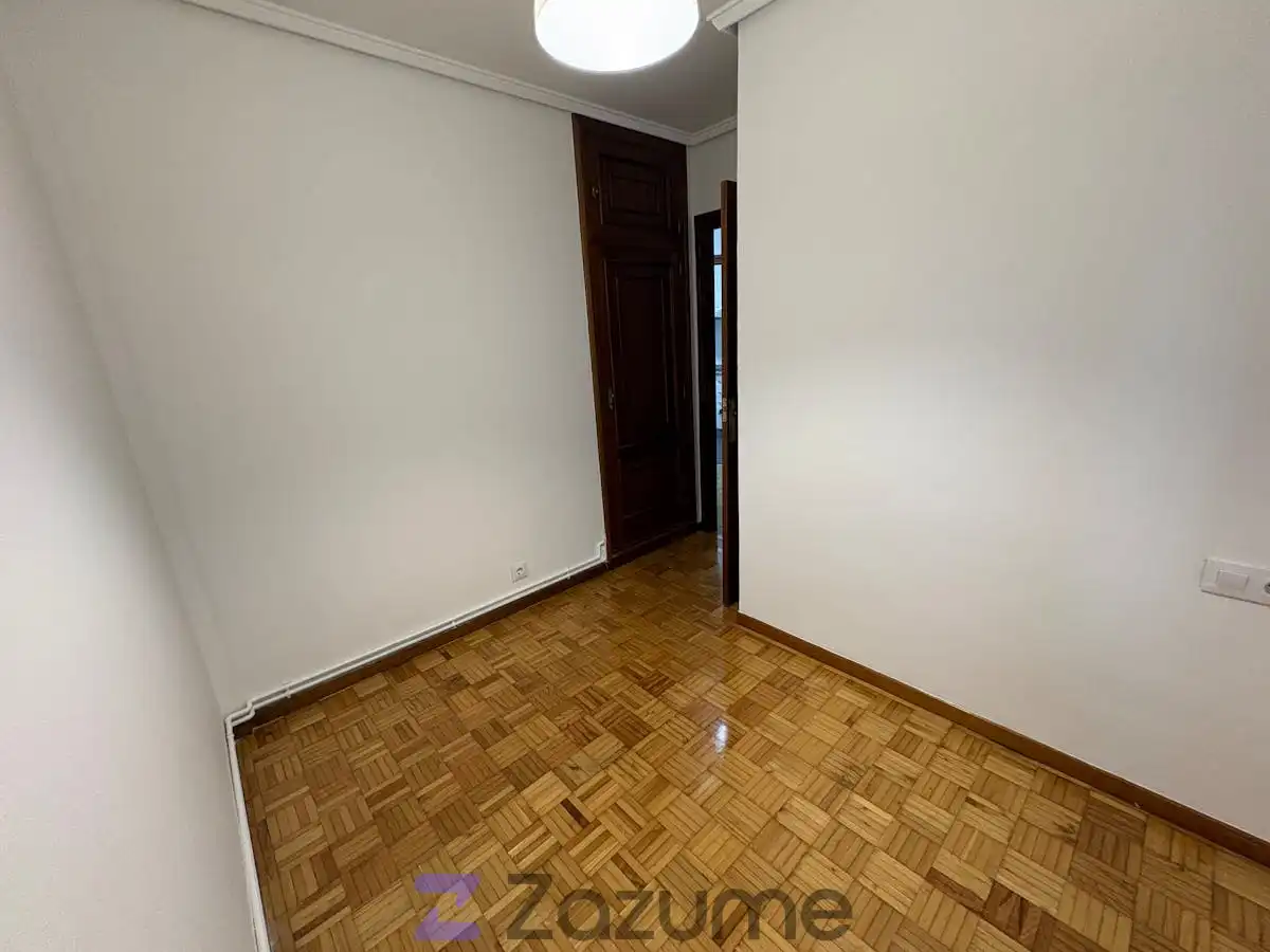 Piso de 61 m² en Pontevedra