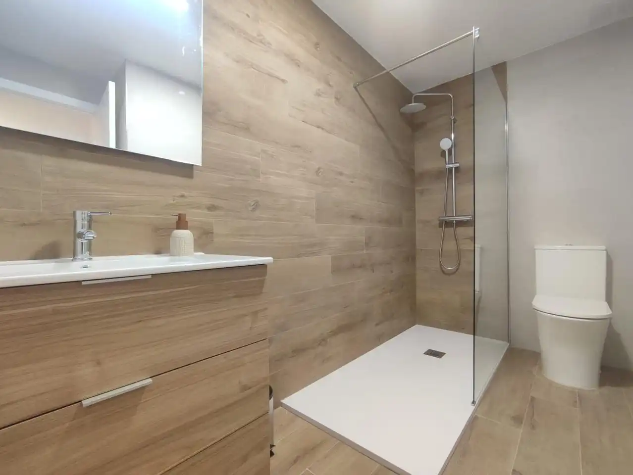 Habitación 11 m², Albacete