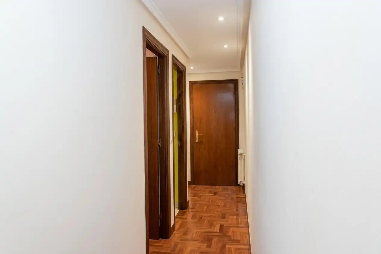 Piso de 85 m² en Oviedo
