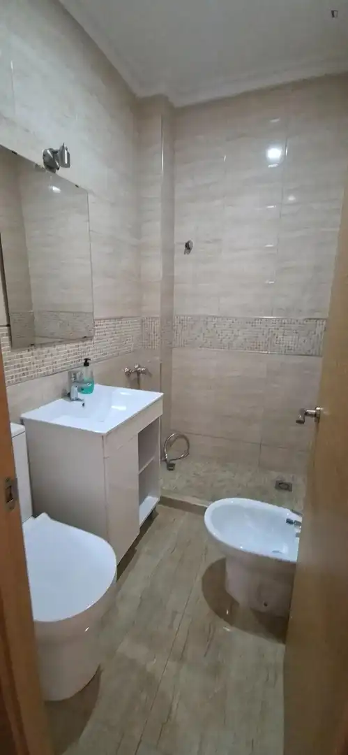 Room for rent, Seville