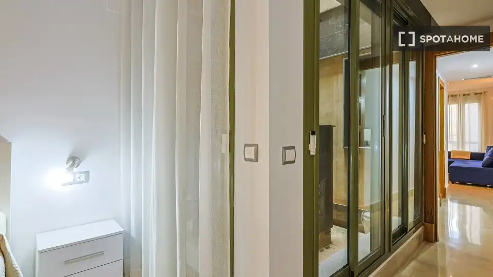 Habitación 76 m², Sevilla