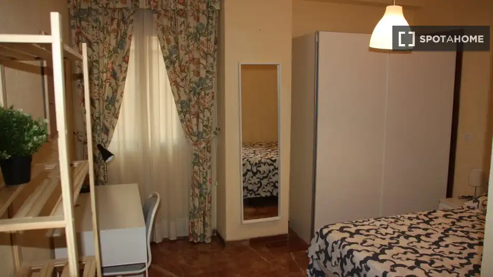 Habitación 115 m², Córdoba