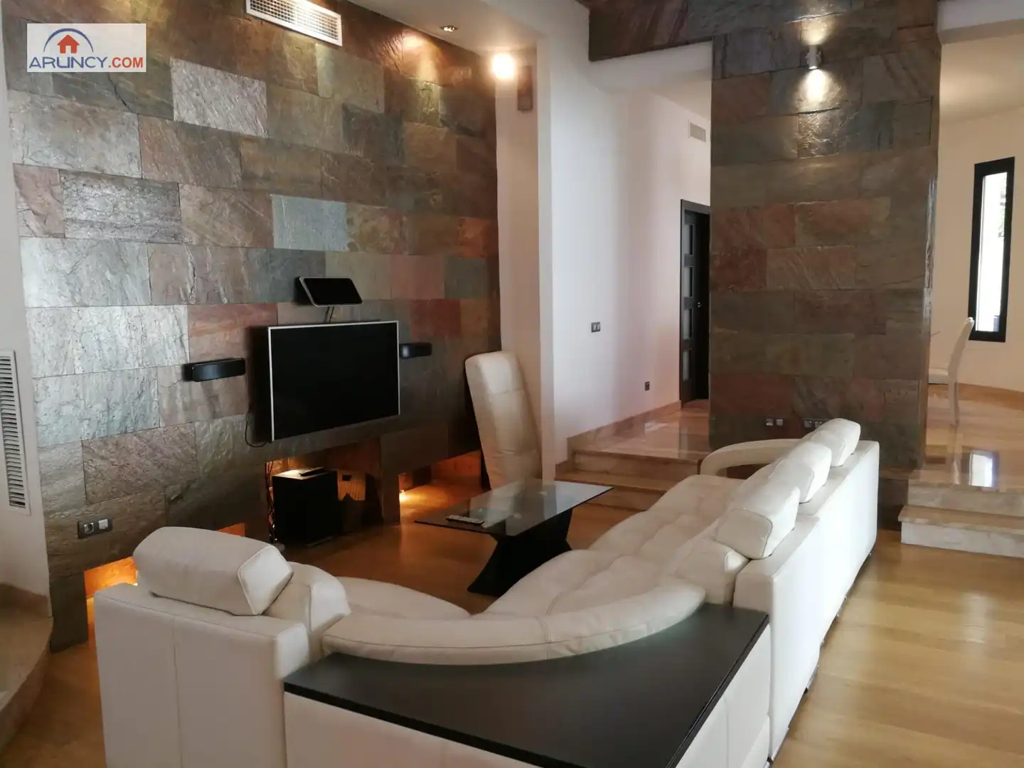 Piso de 550 m² en Dos Hermanas