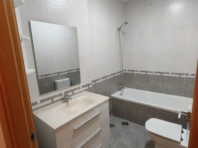 Piso de 125 m² en Mocejón