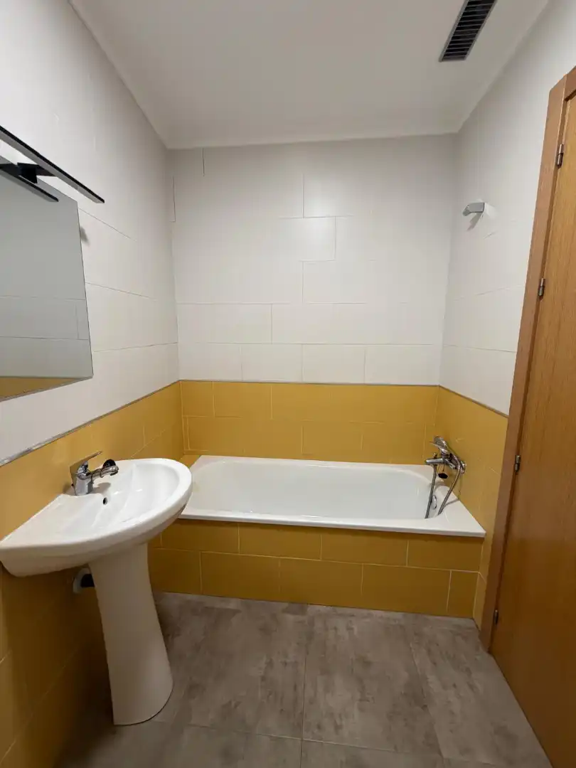 Piso de 90 m² en Villarrobledo