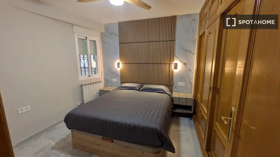 Habitación 83 m², Granada