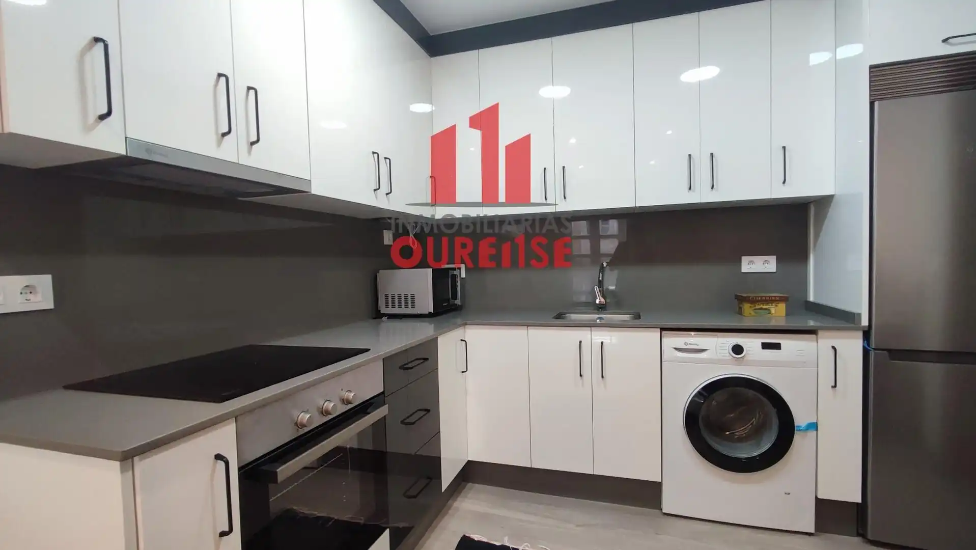 Habitación 94 m², Ourense