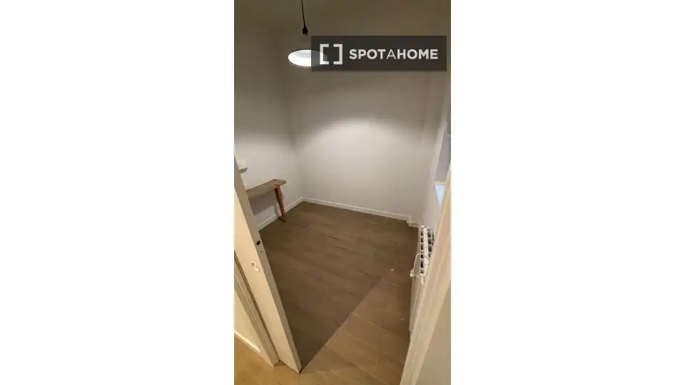 Habitación 81 m², Bilbao