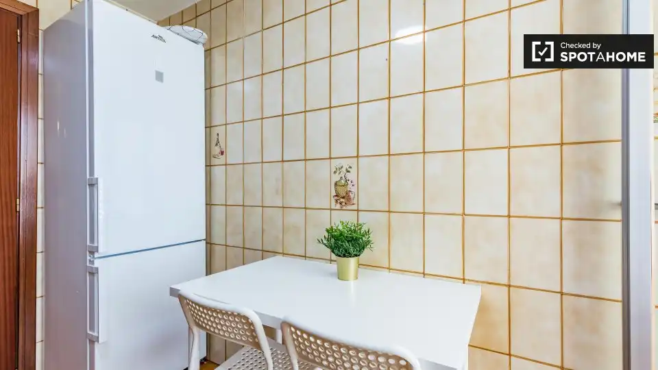 Habitación 100 m², Valencia