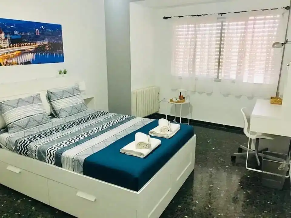 Habitación 240 m², Moncada