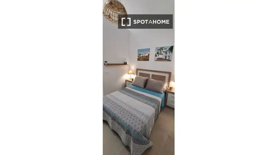 Habitación 40 m², Málaga