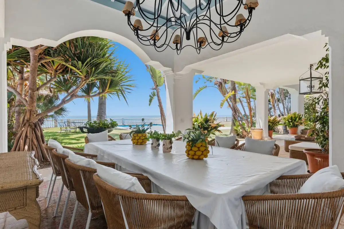 Pis de 984 m² a Estepona