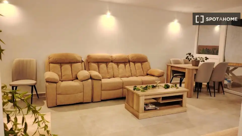 Habitación 138 m², Alicante