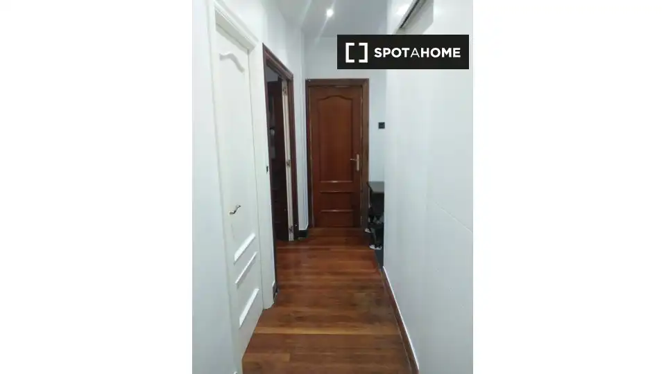 Habitación 69 m², Bilbao