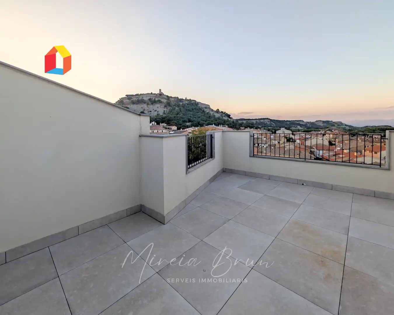 Piso de 90 m² en Tona